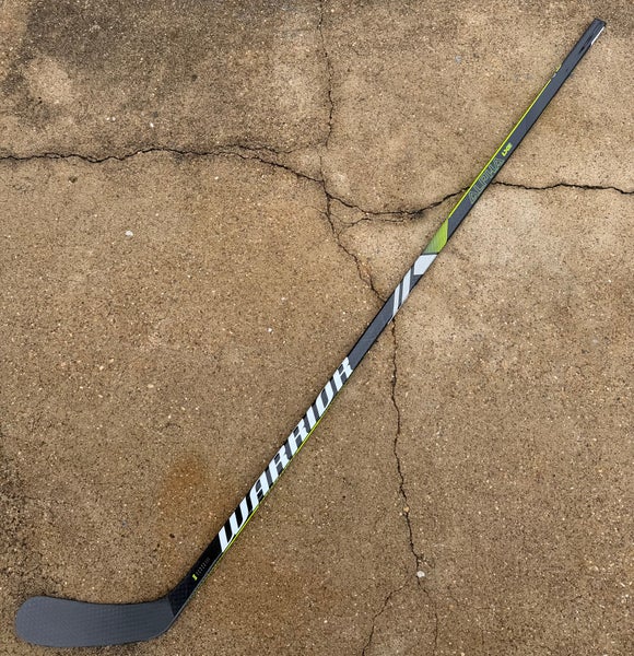 Warrior Alpha LX2 Right Handed W03 95 Pro Stock (New) Sticks Item#PSW04