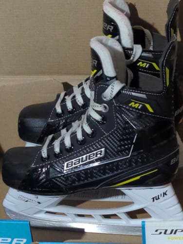 Bauer Supreme M1 Hockey Skates Size 1.5 (Used)