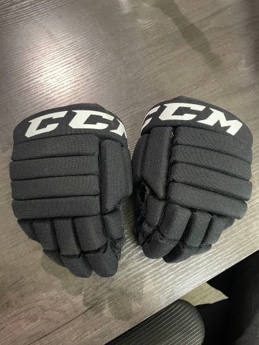 CCM Gloves 10" (Used)