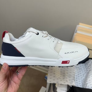 Men's Size M 11.0 (W 12.0) True Golf Shoes (New)