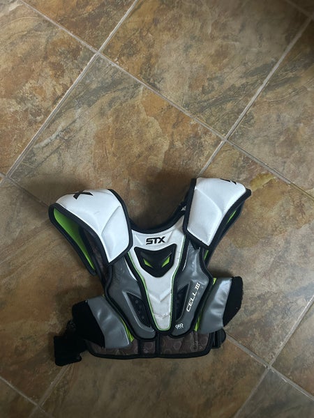 Medium/Large Youth STX Shoulder Pads (Used)