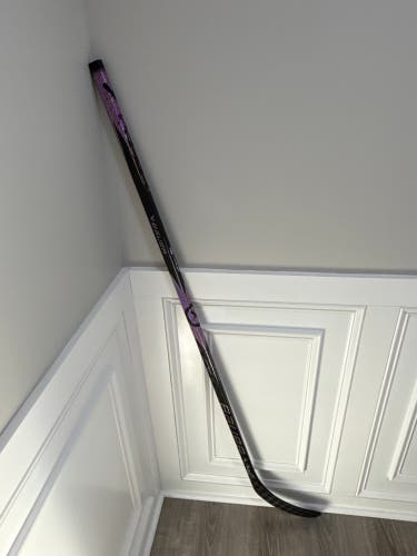 Senior Bauer Proto2 Right Handed Hockey Stick P88 (New) 77 flex