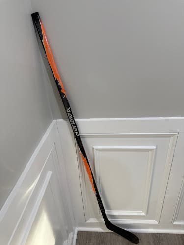 Senior Bauer Vapor FlyLite Left Handed Hockey Stick P92 (New) orange 70 flex