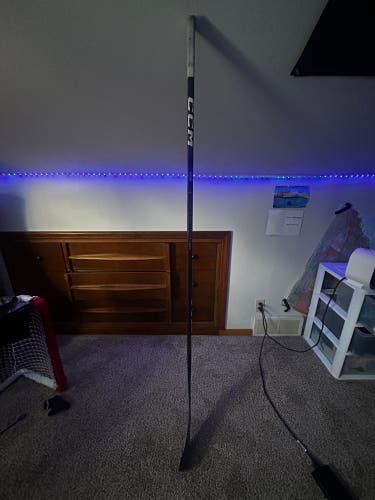 Senior CCM Ribcor Trigger 7 Pro Left Hand Hockey Stick Mid Pattern 75 Flex Pro Stock (Pro Stock)