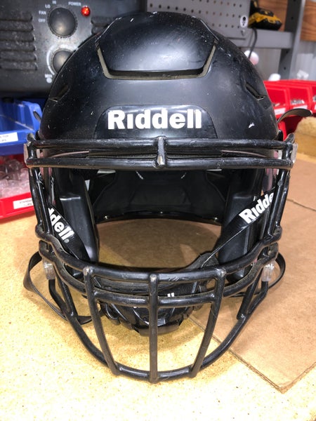 USED RIDDELL FLEX ADULT HELMET - MEDIUM - FLAT BLACK