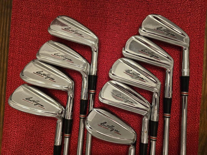 Men's Ben Hogan Apex Red Line Right Handed Iron Set Stiff Flex (9 Clubs) 2-P