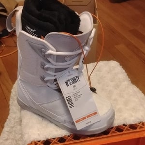 nwt thirtytwo w's 'shifty' snowboard boots womens 8 m white / grey