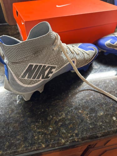 Unisex Size M 9.5 (W 10.5) Nike Vapor Edge 360 VC Mid Top Molded Cleats (New)