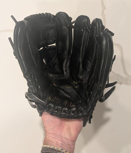 Louisville Slugger TPX Pro 11.25” - Horween Leather Butter Soft Glove - CP1125