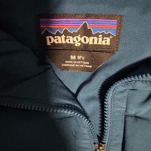 Patagonia Nano-Air Hoodie Men Medium