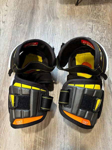 Senior Large CCM Super Tacks AS1 Elbow Pads (Used)