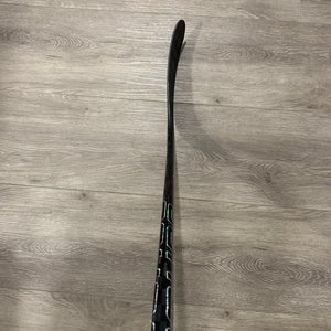 New Pro Stock Senior LH Bauer Twitch, 87 Flex,  Dylan Holloway St. Louis Blues