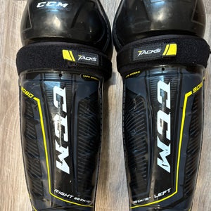 Senior CCM Tacks 9080 15" Shin Pads (Used)