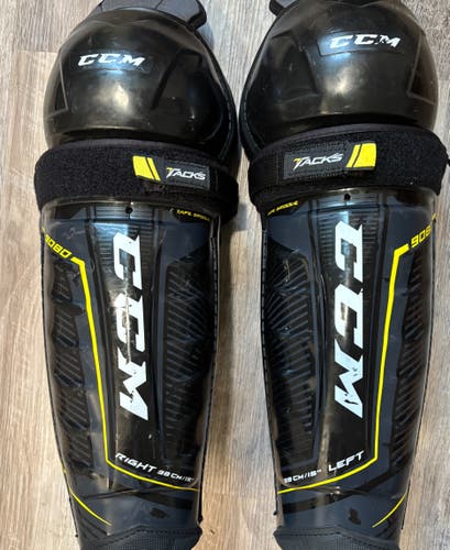 Senior CCM Tacks 9080 15" Shin Pads (Used)