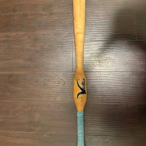 Victus Bat (-3) 30 oz 33" (Used)