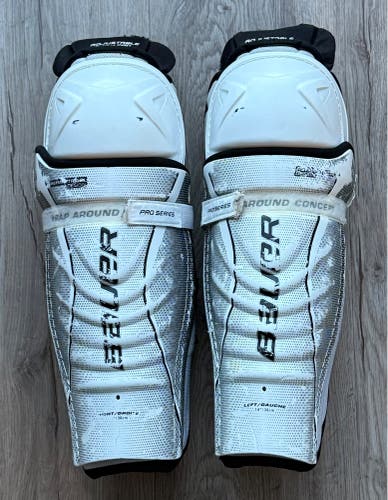 Senior Bauer Pro Series 14" Shin Pads Pro Stock (Used)