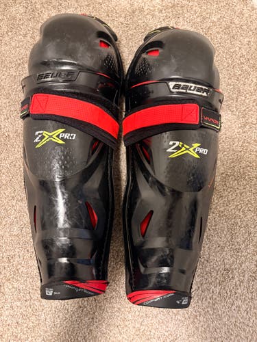 Senior Bauer Vapor 2X Pro Lite 14" Shin Pads (Used)