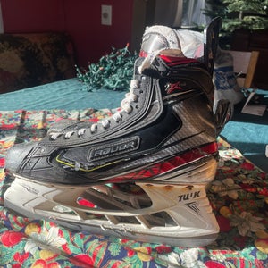 2019 Bauer Vapor 2X Pro Hockey Skates Regular Width 9 (Used)