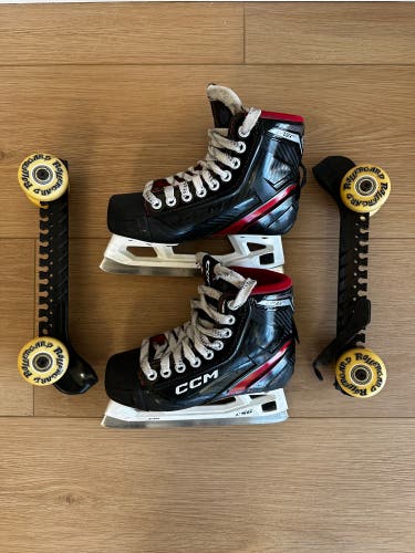 CCM EFlex Goalie Skates Size 2 (Used)