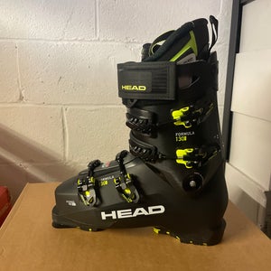 Mondo 28 & 28.5 Women's HEAD Formula 130 GW Ski Boots Stiff Flex (New)