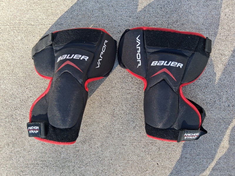 Bauer Vapor X900 SR hockey goalie knee pads (Used)
