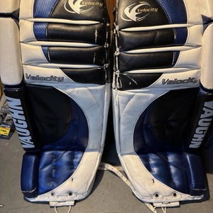 34" Vaughn Velocity 7000 Goalie Leg Pads (Used)