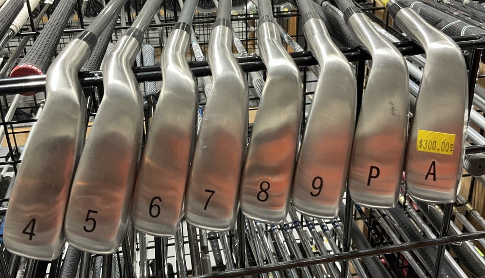 Pinhawk VERTEX 4-P+A Irons Set 36" JMAX Senior Flex Graphite Shaft RH USED