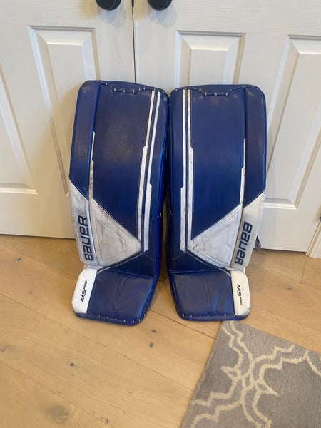 Medium Bauer Supreme M5 Pro Goalie Leg Pads 34+1