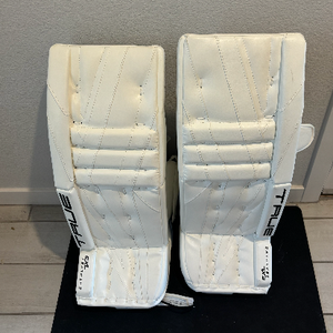 True HZRDUS 7X3 Goalie Leg Pads 30+2 (New)