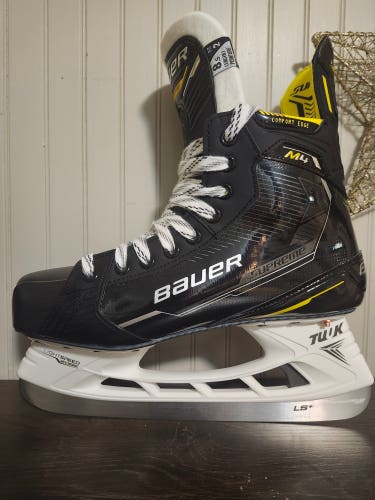 Bauer Supreme M4 Hockey Skates Regular Width 8.5 Senior
