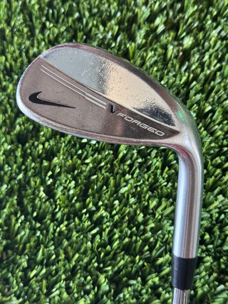 Nike 2013 Victory Red Forged Satin Wedge Gap GW 52° Steel Shaft Right handed