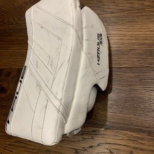 TRUE HZRDUS 9X4 Senior Goalie Blocker (Used)