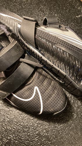 Black Men's Size M 12.0 (W 13.0) Adult Nike Shoes (New)