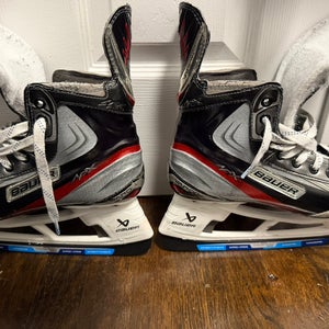 Bauer Vapor APX Pro Stock Skates – Size 8 (7.75L / 8R)