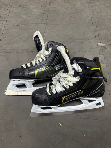 2020 CCM Super Tacks 9370 Hockey Goalie Skates 9 (Used)