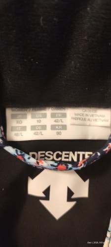 Women's Adult Size 10 Descente Ski Pants (New)
