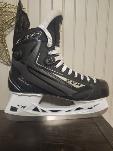 CCM Ribcor 50k Pump Hockey Skates Regular Width Pro Stock 8.5 (New)