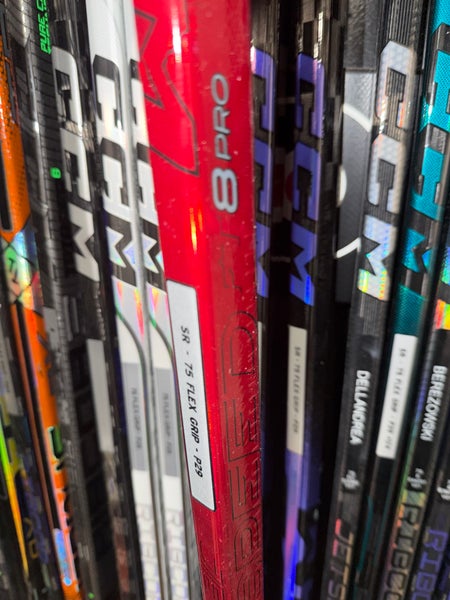 Senior CCM JetSpeed FT8 Pro RH Hockey Stick P29 75 Flex (New)