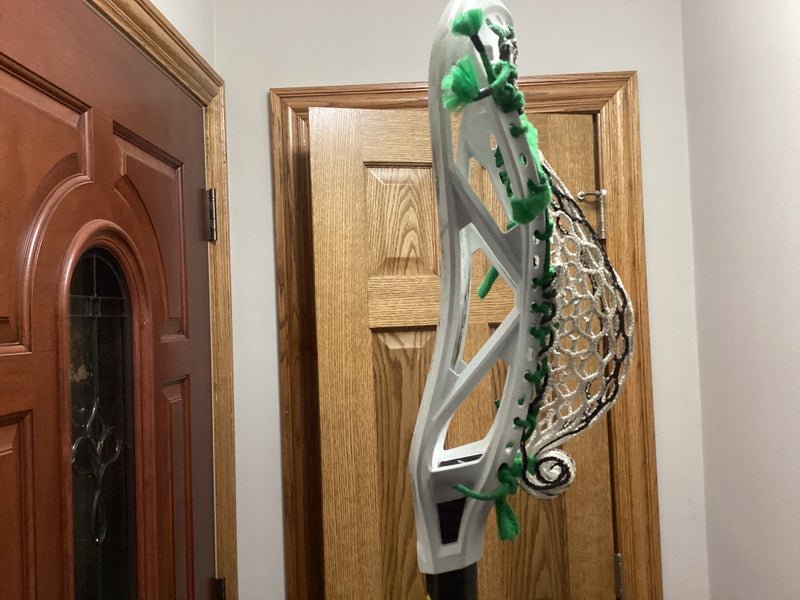 Lacrosse Defensive True HZRDUS Heavy Duty Defense Lacrosse Shaft - Rebel defense lacrossehead-strug