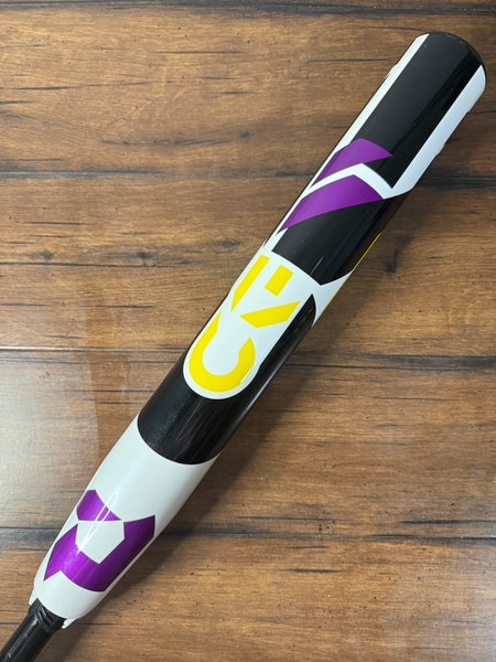 2025 DeMarini CF 33/22 (-11 )Fastpitch Softball Bat