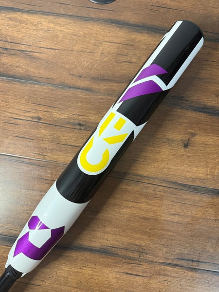 2025 DeMarini CF 33/22 (-11 )Fastpitch Softball Bat