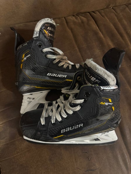 2024 Bauer Supreme M50 Pro Hockey Skates Regular Width Size 4.5 (Used)