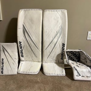 33" 2023 Bauer Hyperlite 2 Regular Goalie Full Set (Used)