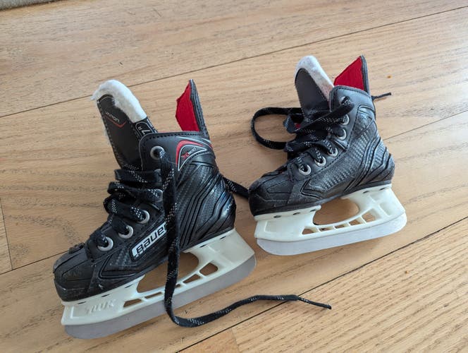 Bauer Vapor X Hockey Skates Youth 7