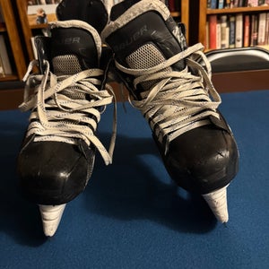 Bauer Supreme 160 Hockey Skates Extra Wide Width 7 (Used)