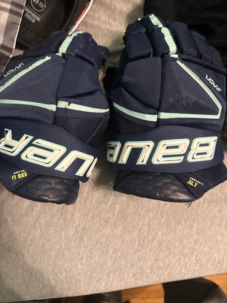 Bauer Vapor Hyperlite Gloves 12" (Used)