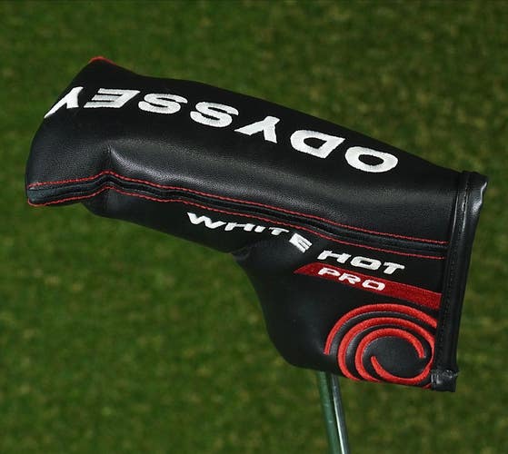 ODYSSEY WHITE HOT PRO BLADE PUTTER HEADCOVER BLACK / WHITE / RED ~ LOOK!!