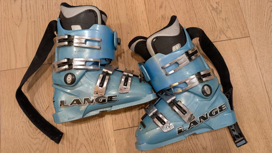 Kid's Lange World Cup Ski Boots (Used)