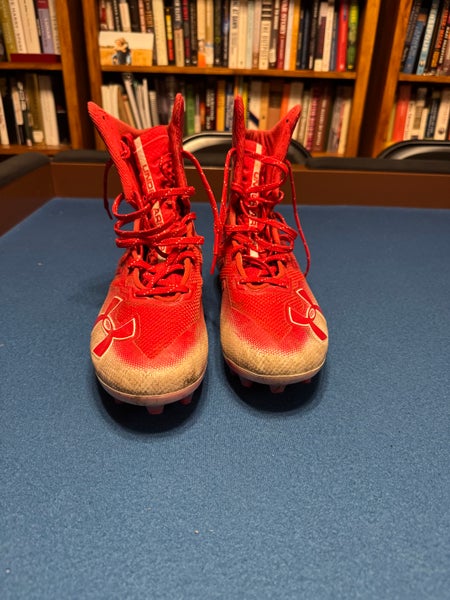 Men's Size M 10.0 (W 11.0) Under Armour Highlight Molded Cleats (Used)