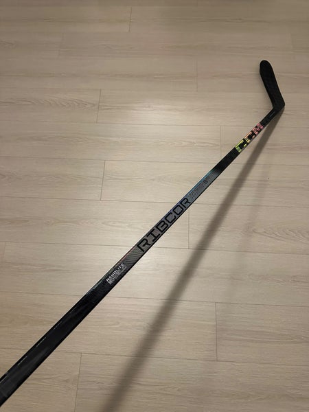 New Pro Stock CCM Trigger 8 Pro P28M 75 Flex